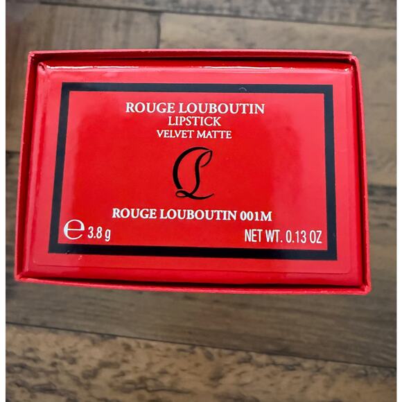Christian Louboutin Rouge Louboutin 001 Velvet Matte Lipstick NEW - Picture 7 of 10